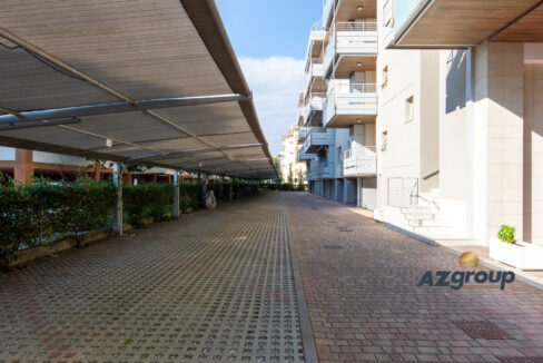 _BIB2390